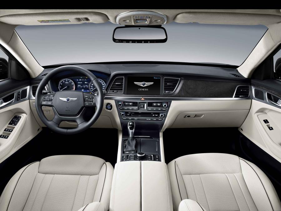  Hyundai Genesis 2013 года  (фото 5 из 5)